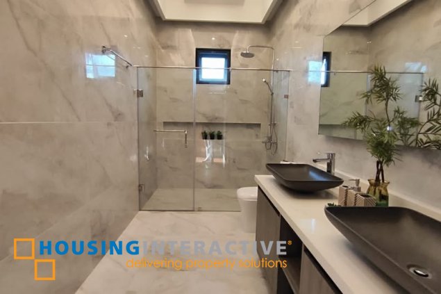house and lot for sale in alabang west, las pinas city