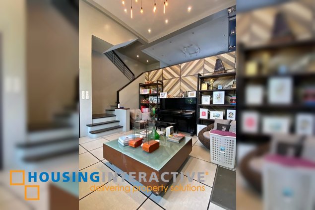 semi-furnished townhouse for sale in lantana heights, quezon city