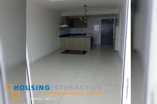 bare 2br unit with parking for sale in royalton in capitol commons