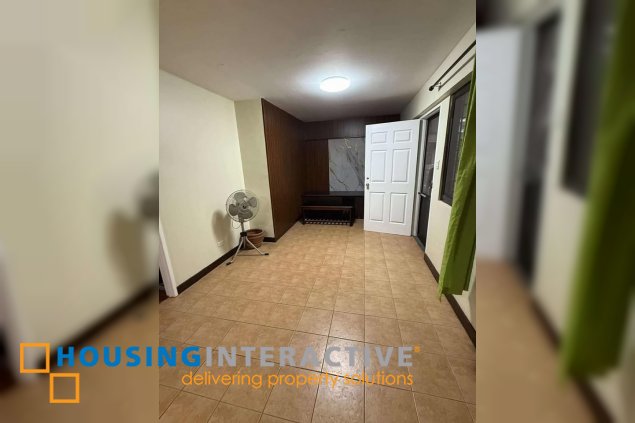 fully furnished 3br unit with parking for sale in acacia estates
