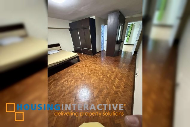 fully furnished 3br unit with parking for sale in acacia estates