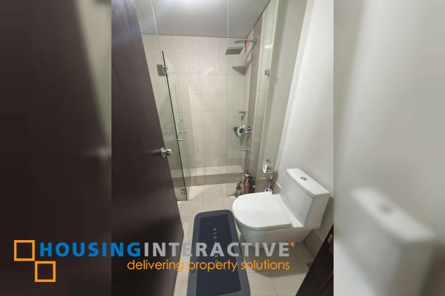 for rent: kroma tower, dela rosa, legazpi village, makati