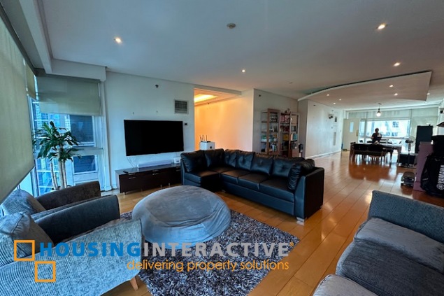 semi-furnished 3br unit for rent in pacific plaza towers