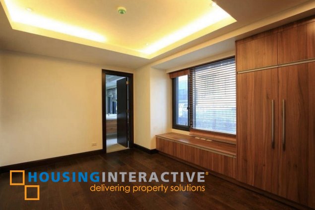 semi-furnished 3br unit with balcony and parking for lease in arya residences