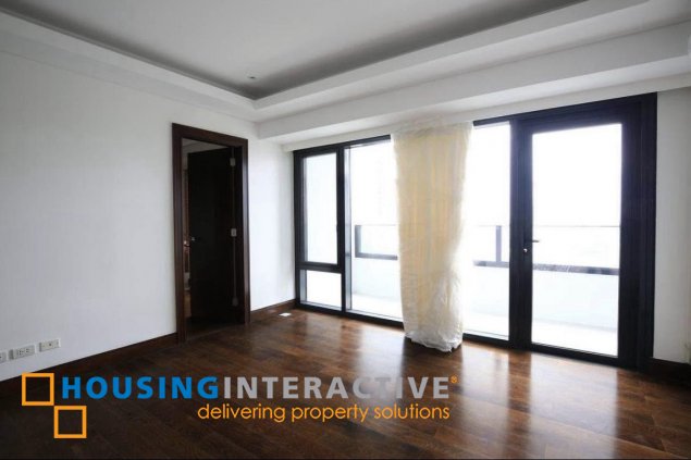 semi-furnished 3br unit with balcony and parking for lease in arya residences
