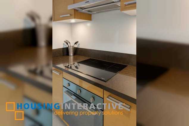 furnished 2br unit with parking for lease in proscenium at rockwell