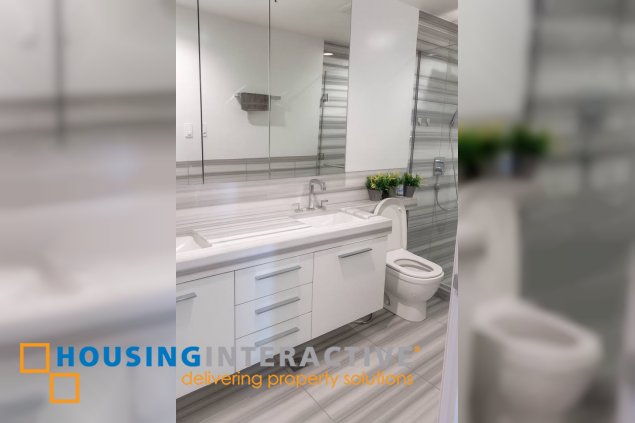 furnished 2br unit with parking for lease in proscenium at rockwell