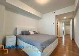 fully furnished 2br unit with parking for lease in one rockwell