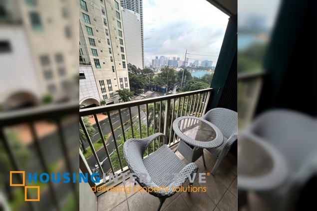 fully furnished 2br unit with parking for lease in one rockwell