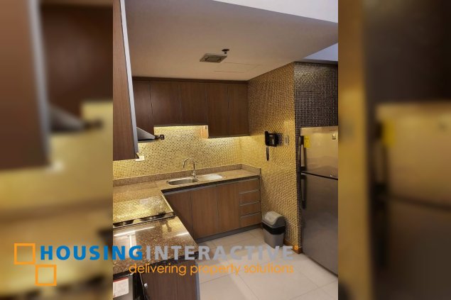 fully furnished 1br unit with parking for lease in st. francis shangri-la place