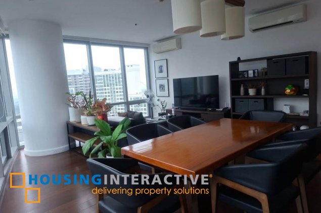 semi-furnished 2br unit with parking for sale in the suites