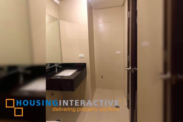 bare studio unit for sale in verve residences