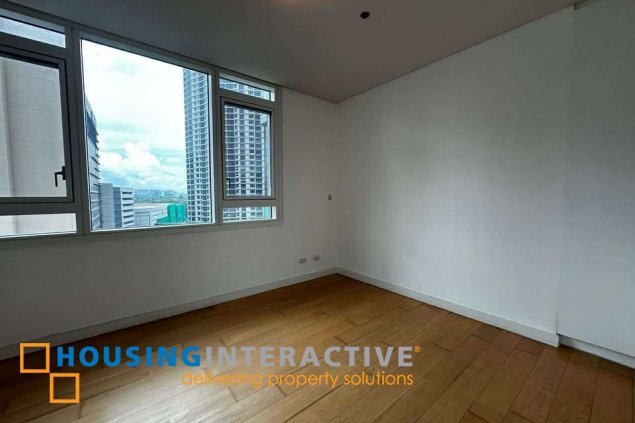 park terraces point tower - 1 bedroom unit condo for sale