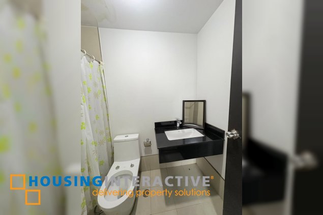 two serendra meranti tower - 1br unit condo for sale