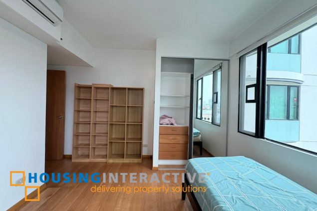 for lease/rent: bonifacio ridge 2br corner unit with den