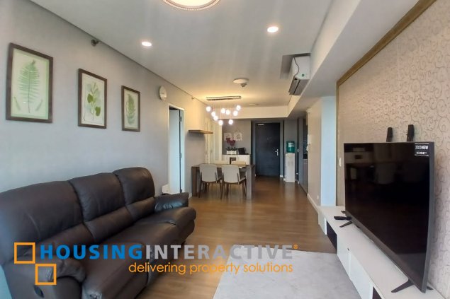 two serendra sequoia 2br with 2 parking condo for sale