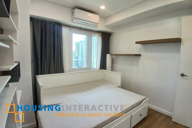 two serendra sequoia 2br with 2 parking condo for sale