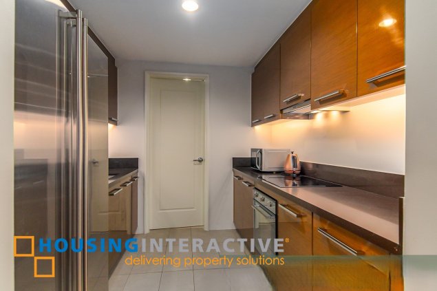 fully furnished 2br unit with parking for lease in proscenium residences