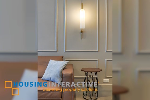 fully furnished 2br unit with parking for lease in proscenium residences