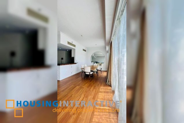2br condo unit with 2 parking for sale in raffles residences