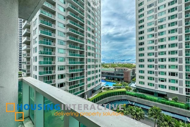 1br condo unit with parking for sale in park terraces