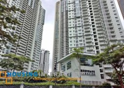 2br condo unit with parking in two serendra for sale
