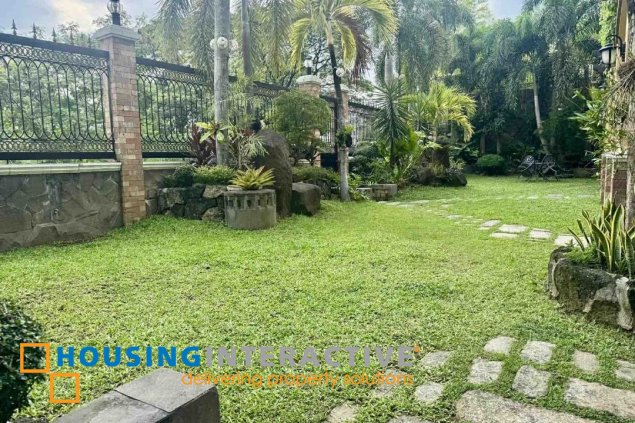 fs: beautiful duplex type mansion in valley golf subdivision