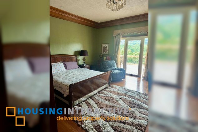 fs: beautiful duplex type mansion in valley golf subdivision