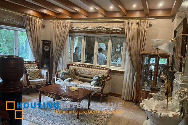 fs: beautiful duplex type mansion in valley golf subdivision