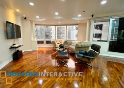 3br unit with parking for sale in easton place