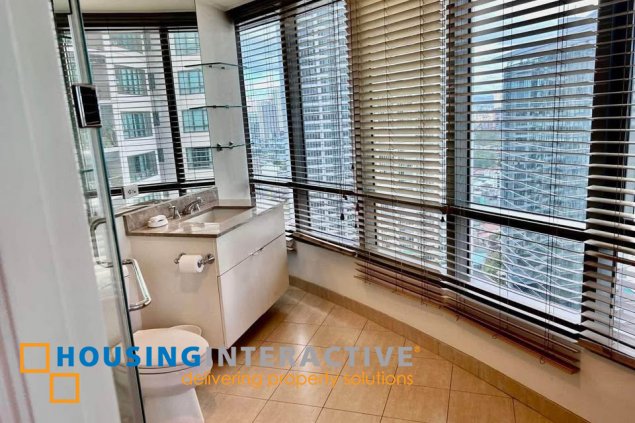 furnished 2br unit with parking for lease in joya lofts and towers north
