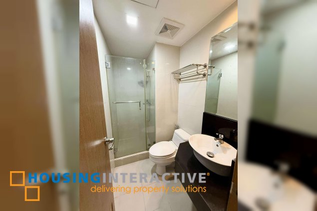 greenbelt madison - 2-bedroom condo unit for lease