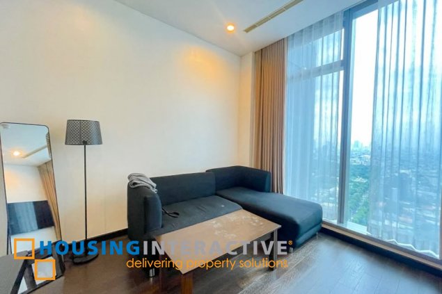 1br unit for sale in trump tower