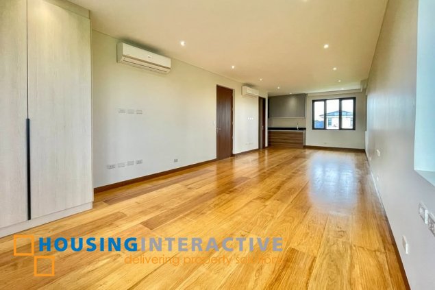 3-storey house for sale in alabang west village