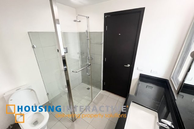 fully furnished 2br unit with parking for lease in the residences at greenbelt