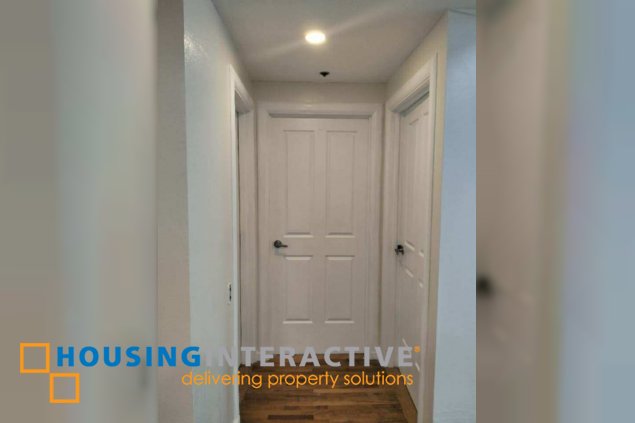 semi-furnished 2br unit with parking for rent/sale in one legaspi park