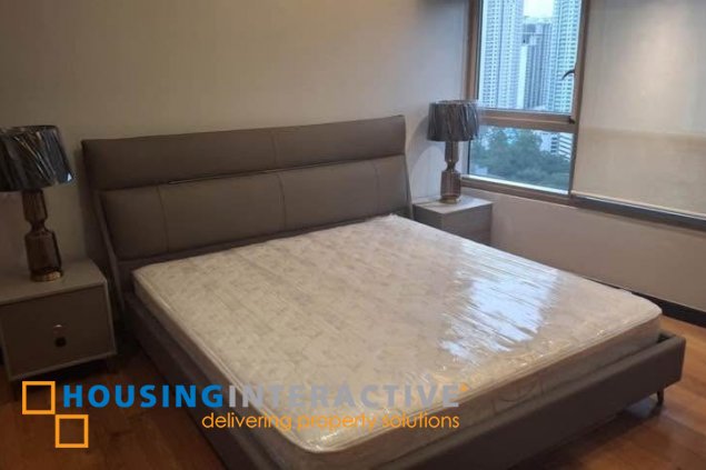 fully furnished 2br unit with balcony and parking for lease in the residences at greenbelt