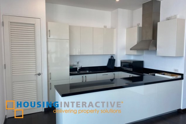 fully furnished 2br unit with parking for sale in trump tower