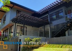 modern house and lot for lease in south forbes park