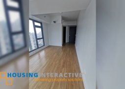 bare 3br unit with balcony for sale in solstice tower 1