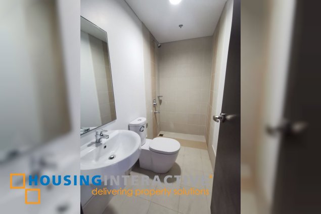 bare 3br unit with balcony for sale in solstice tower 1