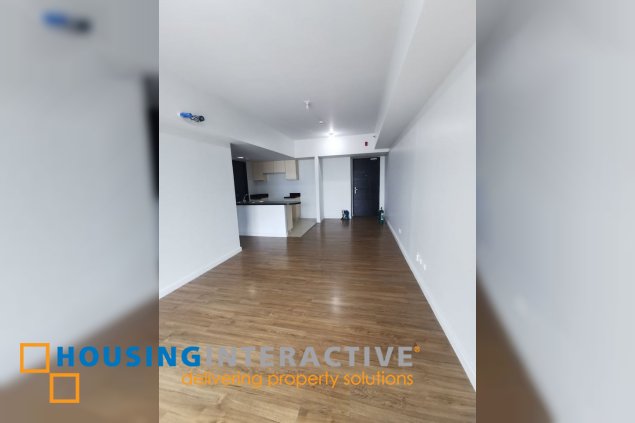 bare 3br unit with balcony for sale in solstice tower 1