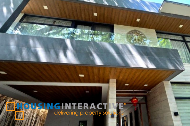 modern house for sale with view in white plains