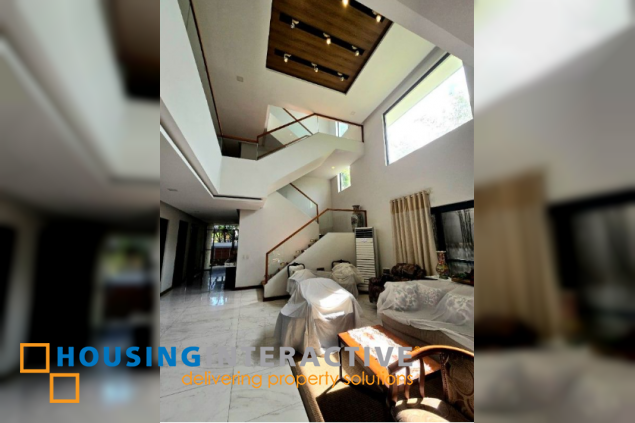 modern house for sale with view in white plains