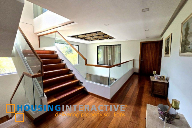 modern house for sale with view in white plains