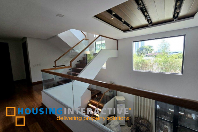 modern house for sale with view in white plains