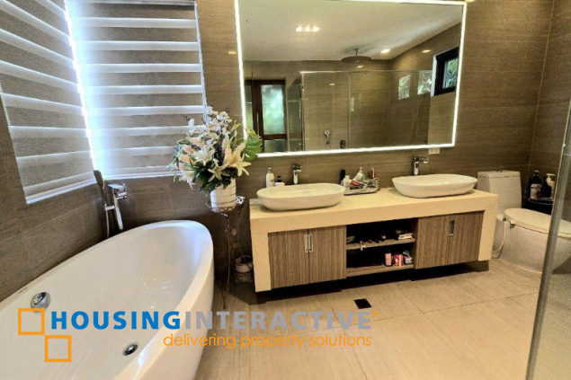 modern house for sale with view in white plains