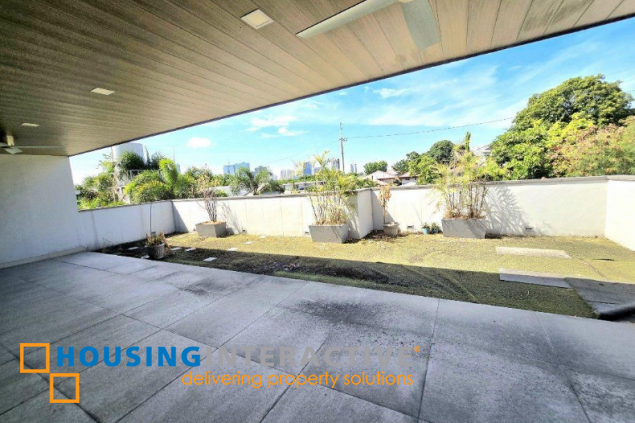 modern house for sale with view in white plains