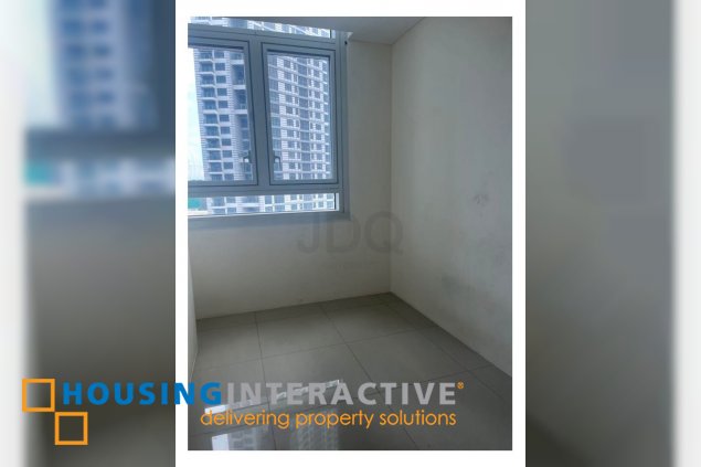 for rent: 2br unit w/ balcony at park terraces makati