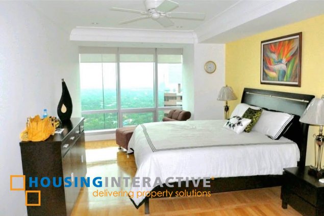 fully furnished 2br for lease in one mckinley place